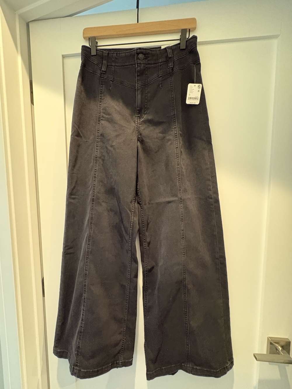 We The Free Libre Wide-Leg Jeans - Picture 2 of 10